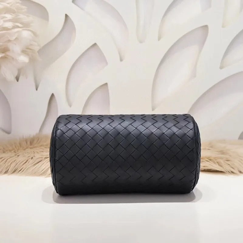 All categories 💚 Top version men’s bags 💚 BV 2024 new BV crossbody bag